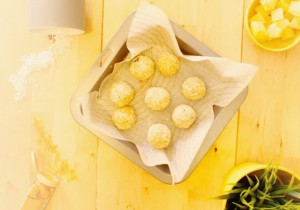 Tumeric glow balls